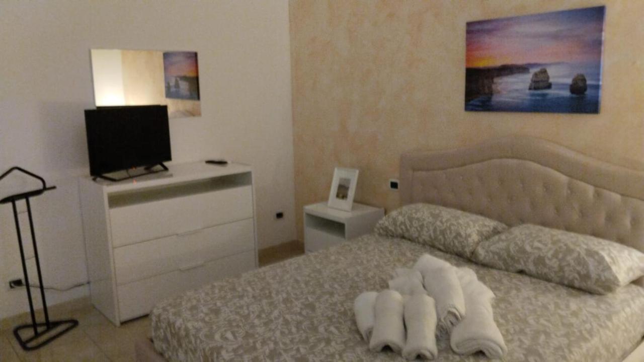 Ferienwohnung La Casa Di Elisa Bari Exterior foto